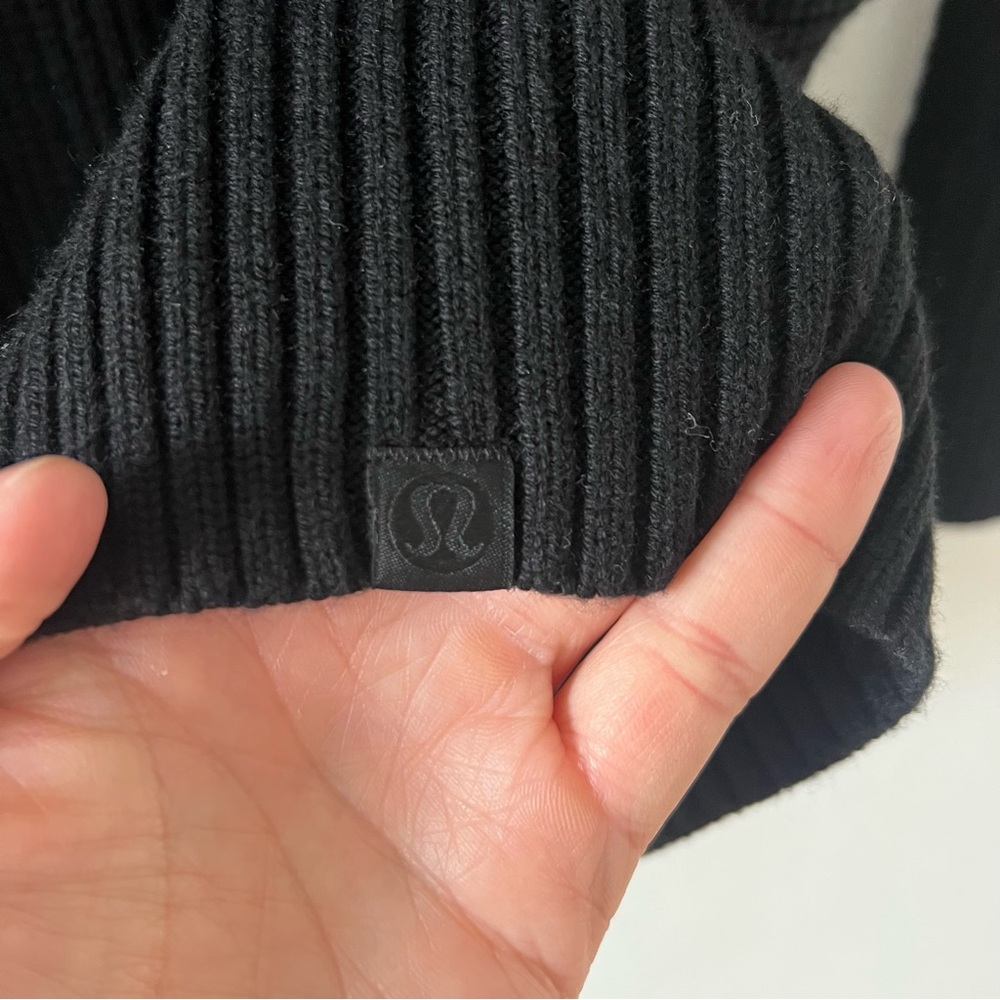 LULULEMON | Cashlu Sweater Wrap | M/L - Picture 6 of 6